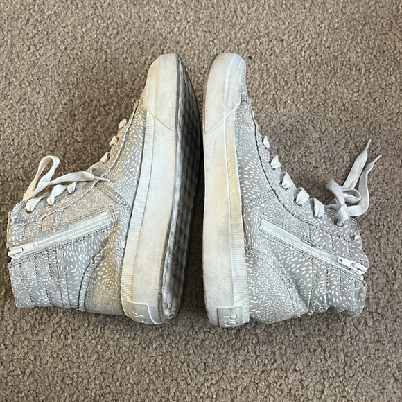 “Roxy: Rae Mid Sneakers size 7” - Picture 3 of 8